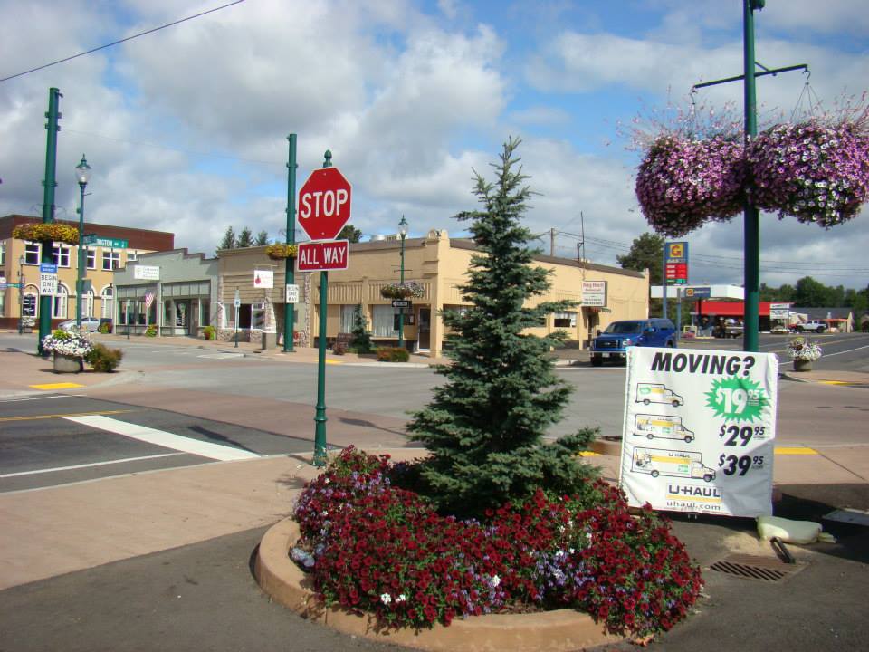 Castle Rock Huntington and Cowlitz